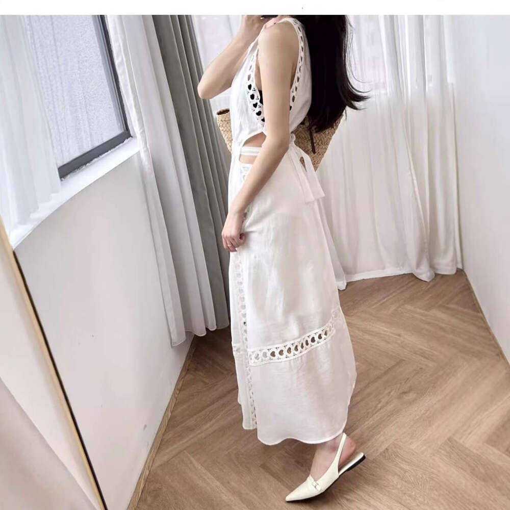 Designer French vacation style white linen hollow lace crochet sleeveless off shoulder off shoulder summer outfit