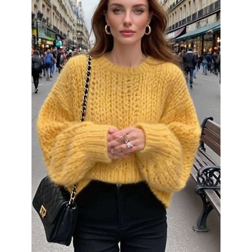 Autumn sweet sweater with hollow-out design, loose pullover for women, casual round neck long-sleeved knitted top Z260314