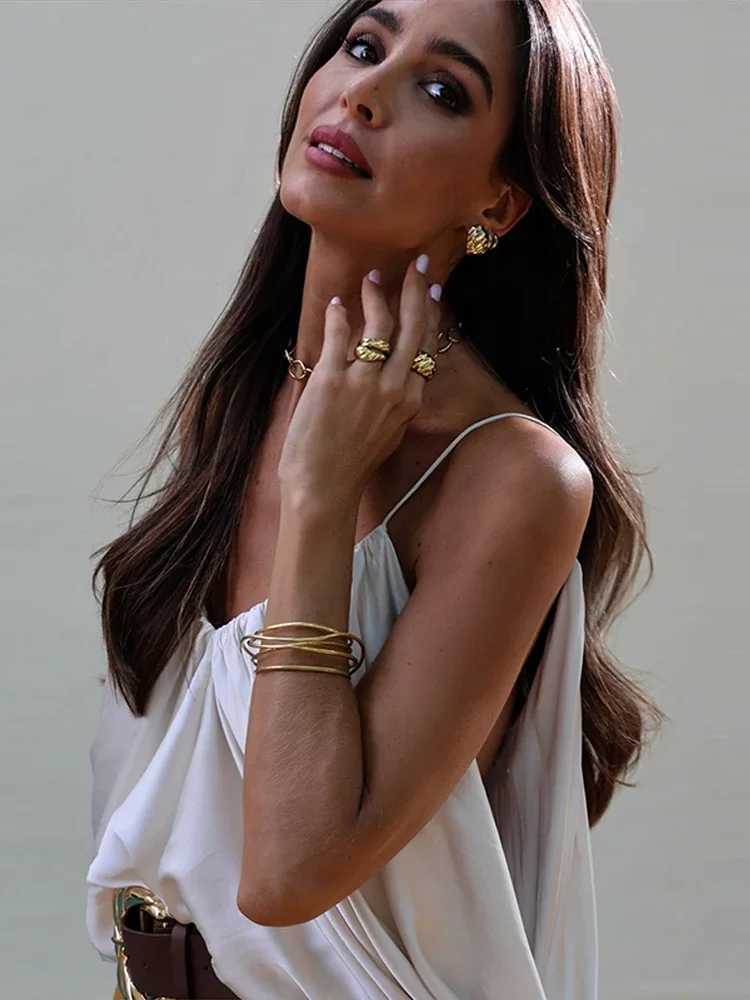 Elegant Women Vest Pants Set Solid Sling V-neck Backless Tops Belt Zipper Wide Leg Long Trouser Lady Suit Summer Chic Streetwear M260313