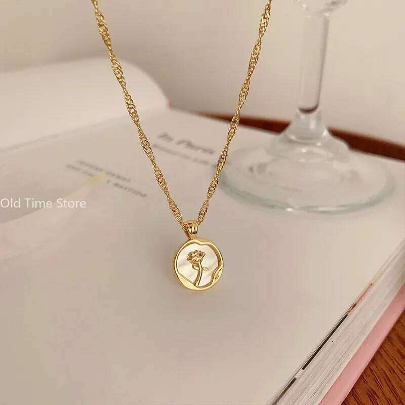 New Irregular Round Shell Metal Rose Pendant Stainless Steel Necklace for Women's Vintage Clavicle Chain Party Jewelry H260312