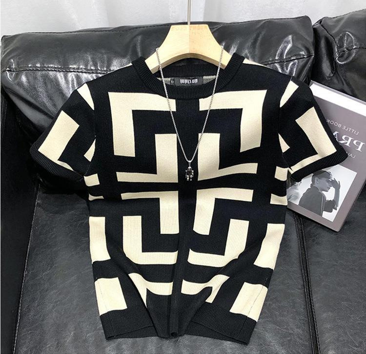 Luxury Brand Designer Clothes Spring And Autumn Geometric Pattern Base Shirt Men's Slim Fit Casual Trendy Brand Short Sleeve Knitted Top Summer T