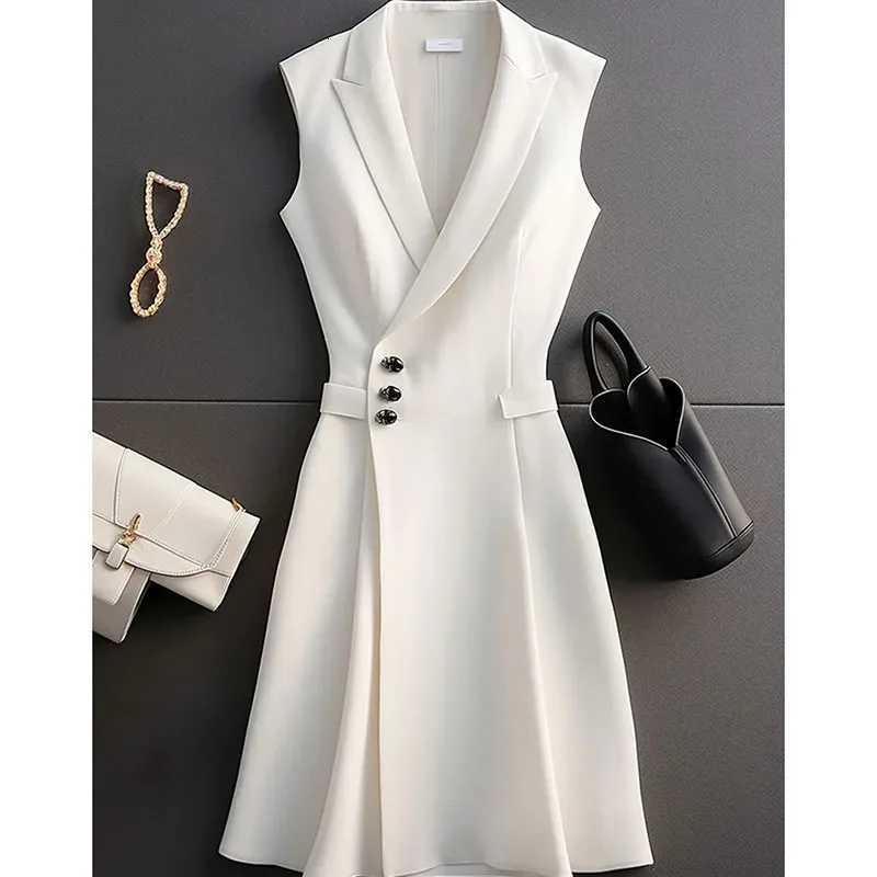 Spring Summer 2025 New Sleeveless High-end Exquisite Womens Vest Jacket Slimming Fashion Temperament Female Leisure Suit DressT260314