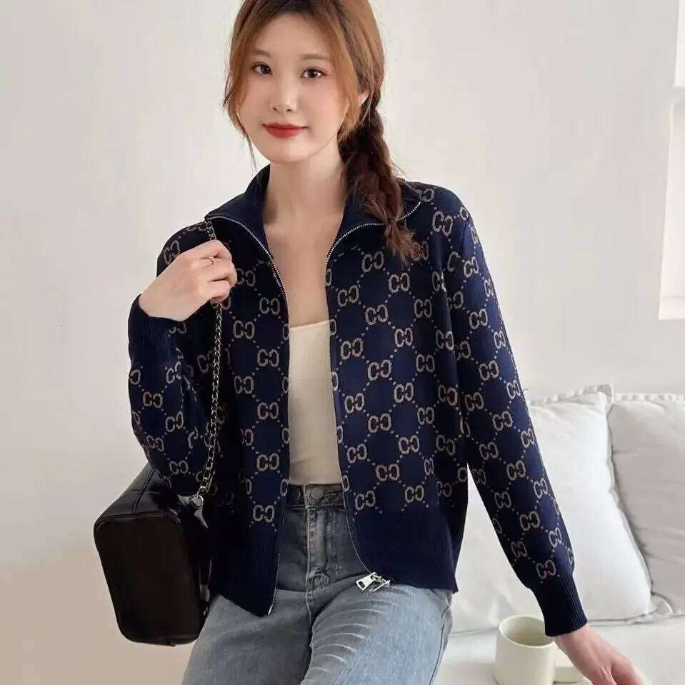 Women's Clothing Unique Letter Zipper Sweater Jacket for Women Spring Autumn Temperament Elegant Loose Grid Knitted Cardigan Top Z260313