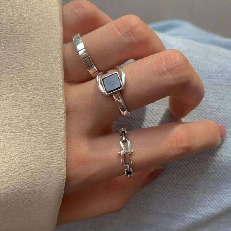 VENTFILLE 925 Sterling Silver Finger Rings New Fashion Creative Black Stone Geometric Birthday Party Jewelry Gifts H260312