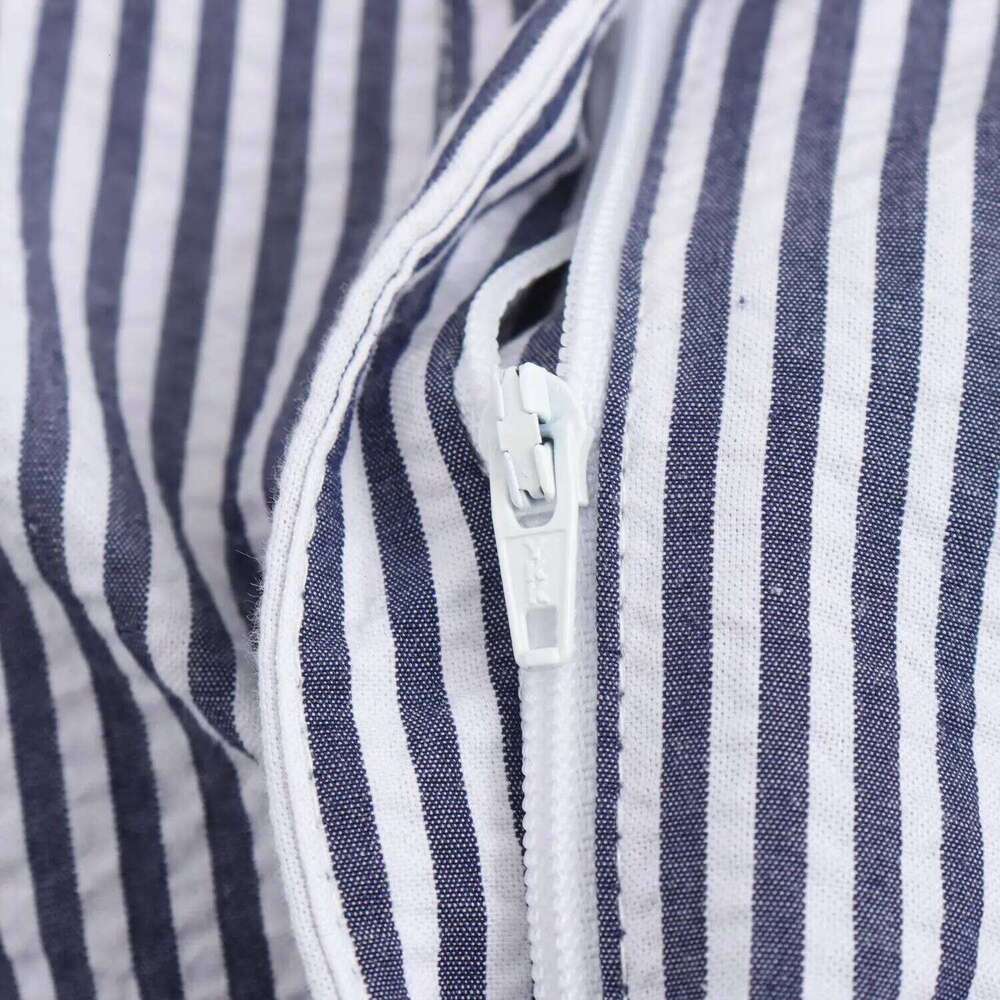 2025 new summer women's clothing fashion temperament simple and versatile slim fit with belt striped skirt pants Z260314