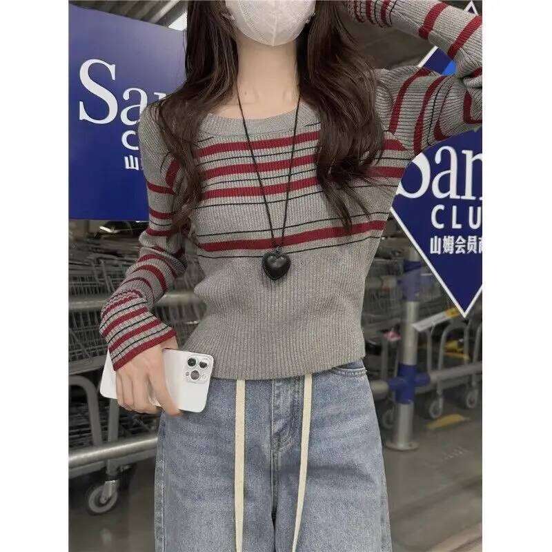 Gray Striped Round Neck Straight Shoulder Long Sleeve Sweater Women's Short Base Shirt Top Z260313