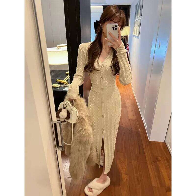 Korean V-neck Twist Wool Long-sleeved Inner for Women with Gentle Style Waist and Slit Long Dress Z260314