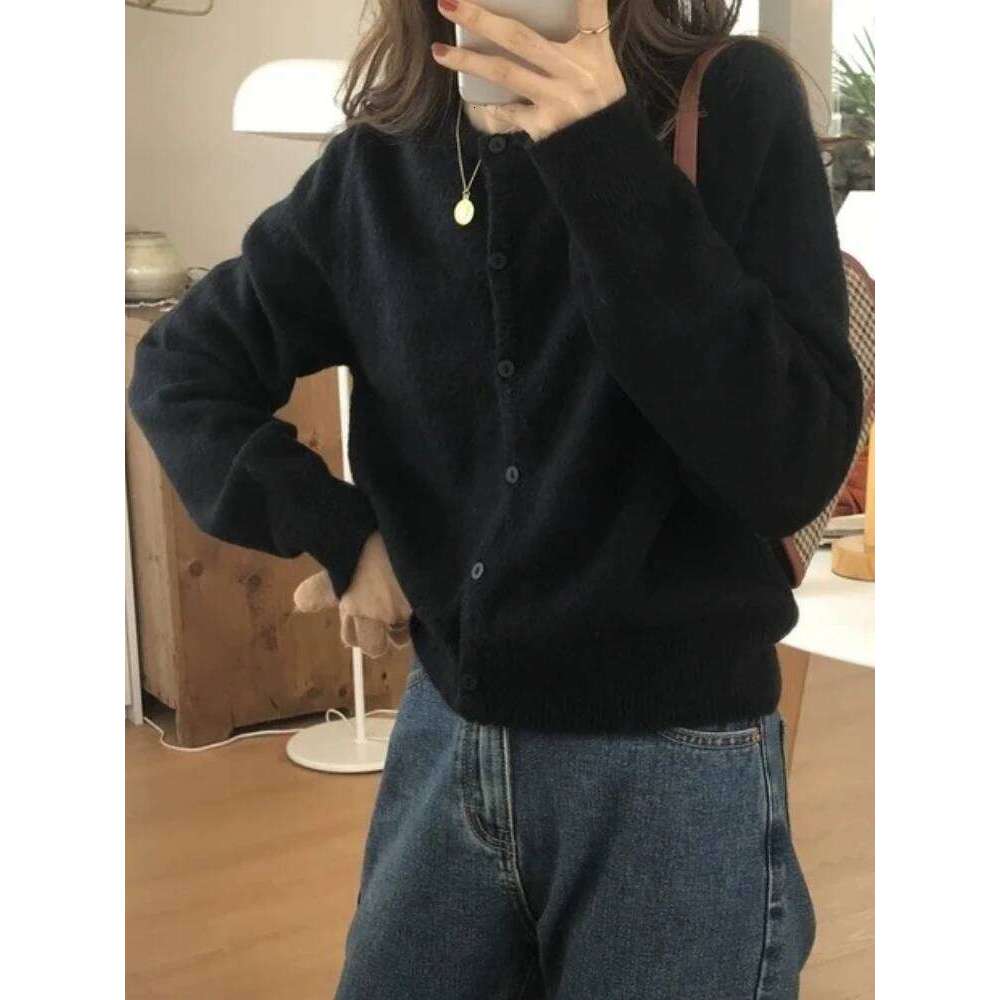 2026 Korean Knitted Cardigan Women's Autumn Winter Fashion O-Neck Versatile Slimming Basis Sweater Long Sleeve Vintage Y2k Tops Z260313