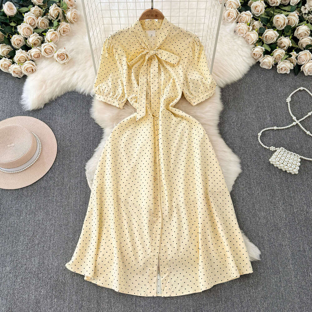 French a20 classic polka dot short sleeved women's 2026 summer new multifunctional mid length A-line skirt suitable for commuting