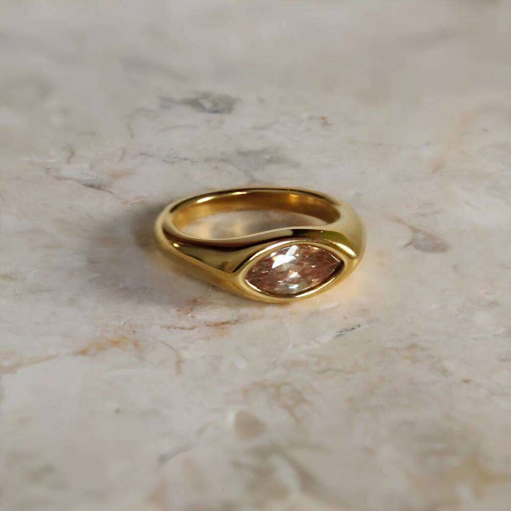 Women's Titanium Steel Marquise Cut 4 Colors Korean Inspired Light Luxury Jewelry Hypoallergenic Stackable Dainty Ring H260312