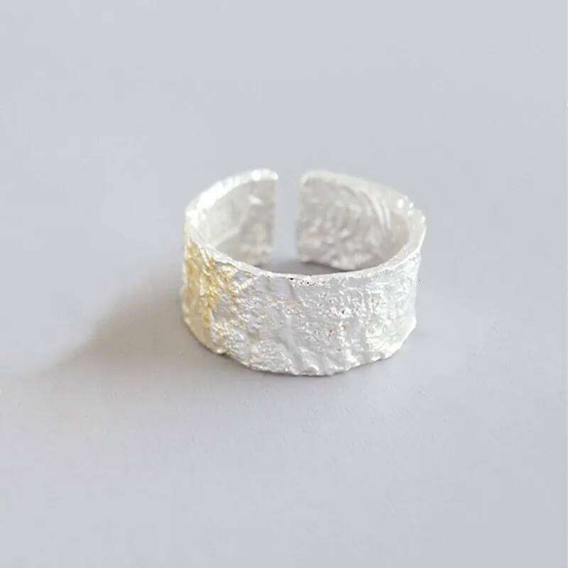 VENTFILLE 925 Sterling Silver Wide Rings for Women New Trendy Elegant Vintage Couples Simple Sweet Irregular Texture Jewelry H260312