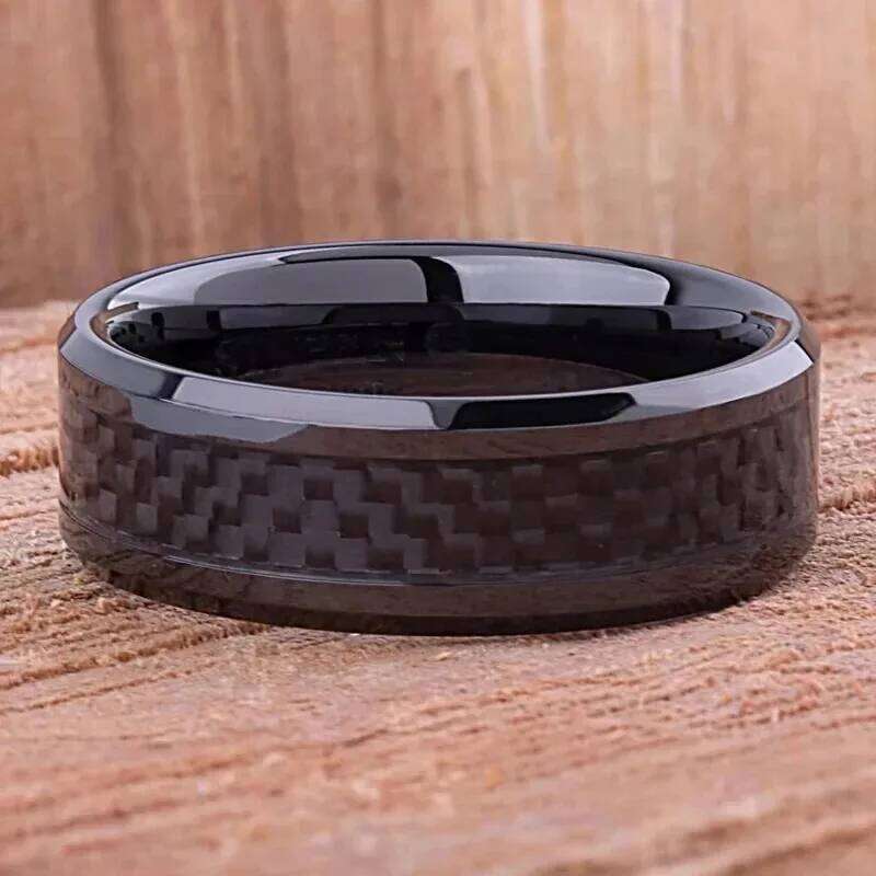 Fashion 8MM Stainless Steel Inlaid Black Carbon Fiber Rings For Men Women Wedding Engagement Party Jewelry Gifts H260312