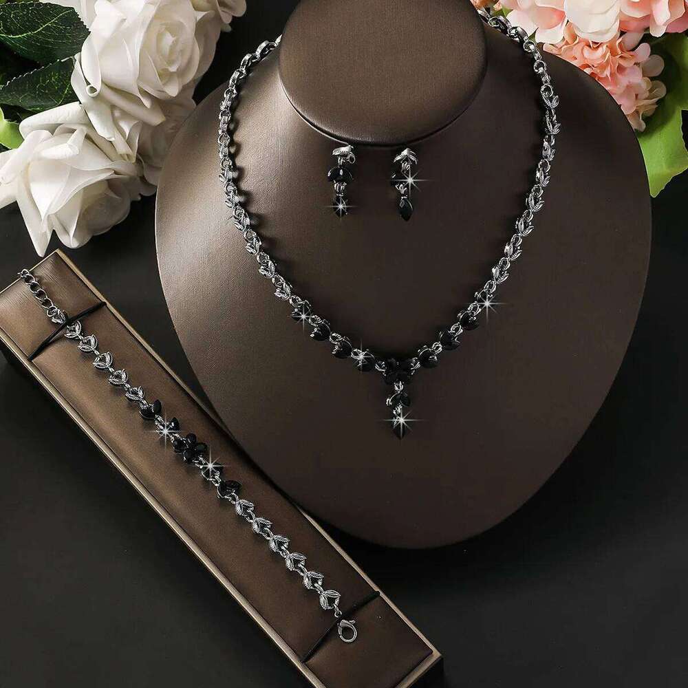 Luxury Gold Crystal Jewelry Set Women Necklace Earrings Ring Bracelet Shiny Floral Style Party Wedding Accessories Z260313