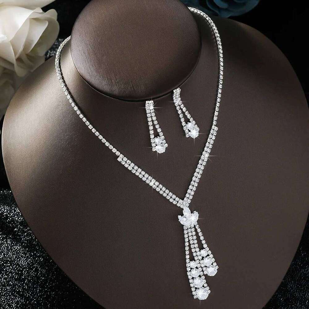 3PC Women's Fashion Design Lotus Geometric Necklace Earrings Jewelry Set Suitable for Wedding Parties and Festival Gifts Z260313