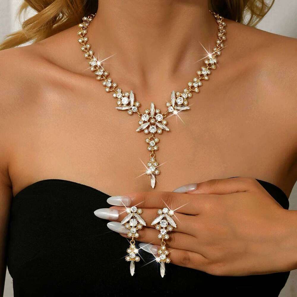 Cross border new high-end bridal earrings, collarbone necklace, leaf tassel set, wedding dress, banquet accessories Z260313