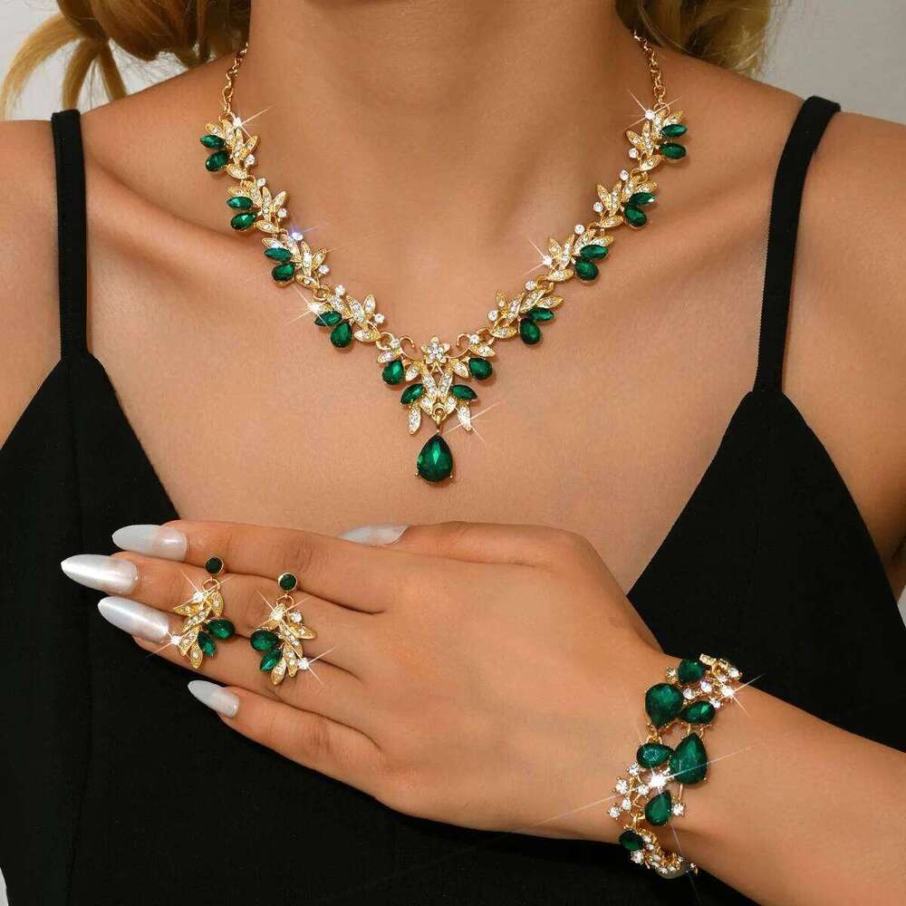 A 4-piece set of fashionable exquisite alloy diamond-encrusted, green crystal pendant, necklace, earrings and bracelet, ladi Z260313