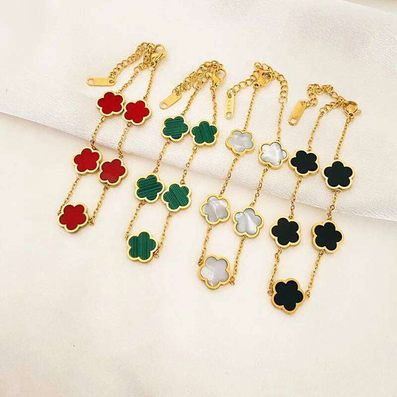 Stainless Steel Five Flower Charm Bracelet Gold Plated Clover Elegant Bracelets Modern Fashion Jewelry for Women Girls Gifts Z260313