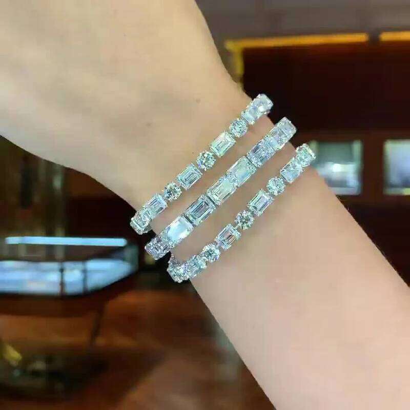 2024 New Princess Bracelet Bangle for Women Anniversary Gift Jewelry Wholesale Moonso S7981 Z260313