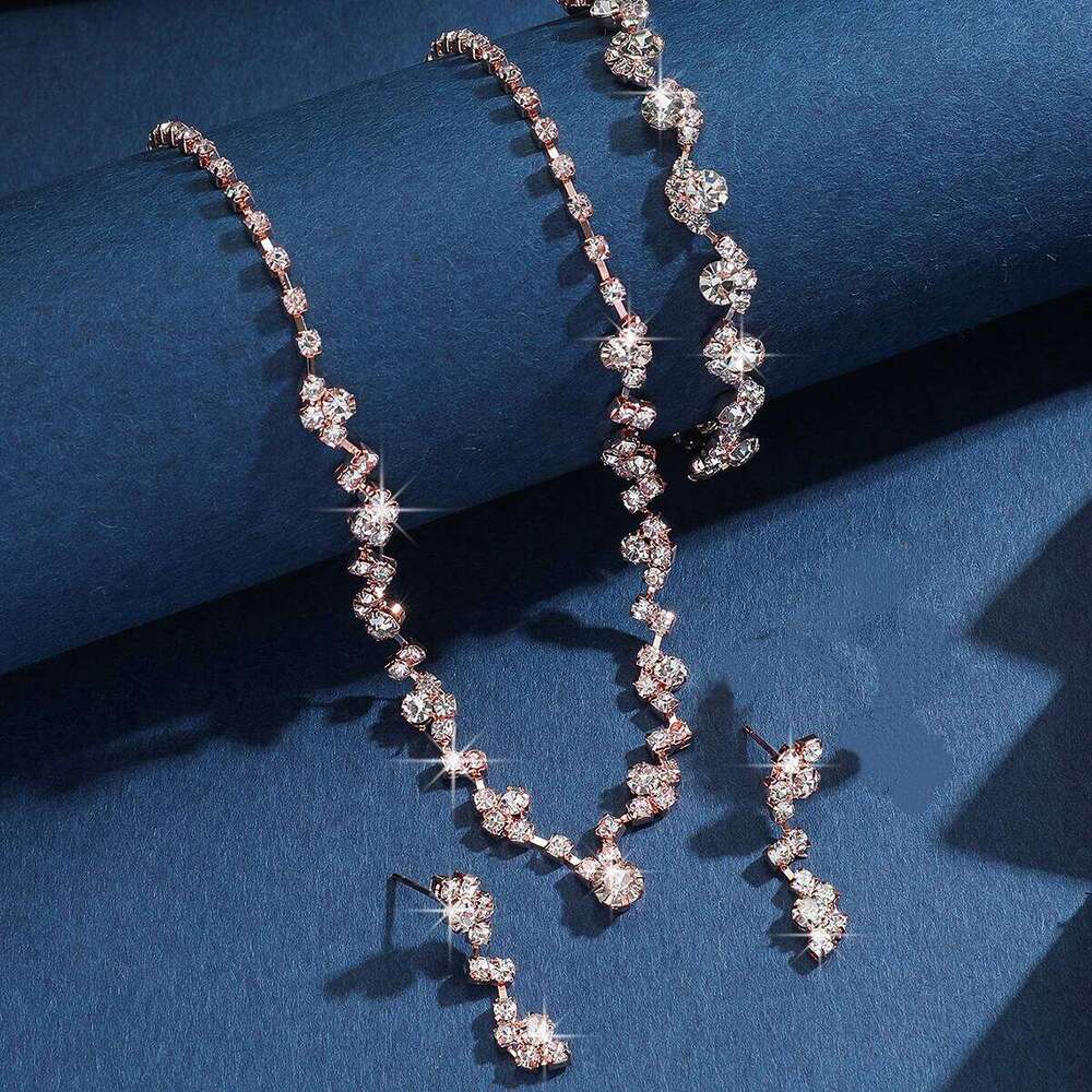 2025 Trendy Rose Gold Star Jewelry Set 3pcs Necklace Bracelet Earrings Sparkle Crystal Choker for Women Party Daily Outfits Z260313