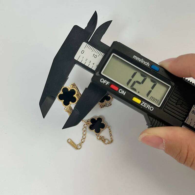 Adjustable Stainless Steel Bracelet Double Sided Bracelets Five Leaf Petals Flower Gold Plated Clover Women Fashion Jewelry Z260313