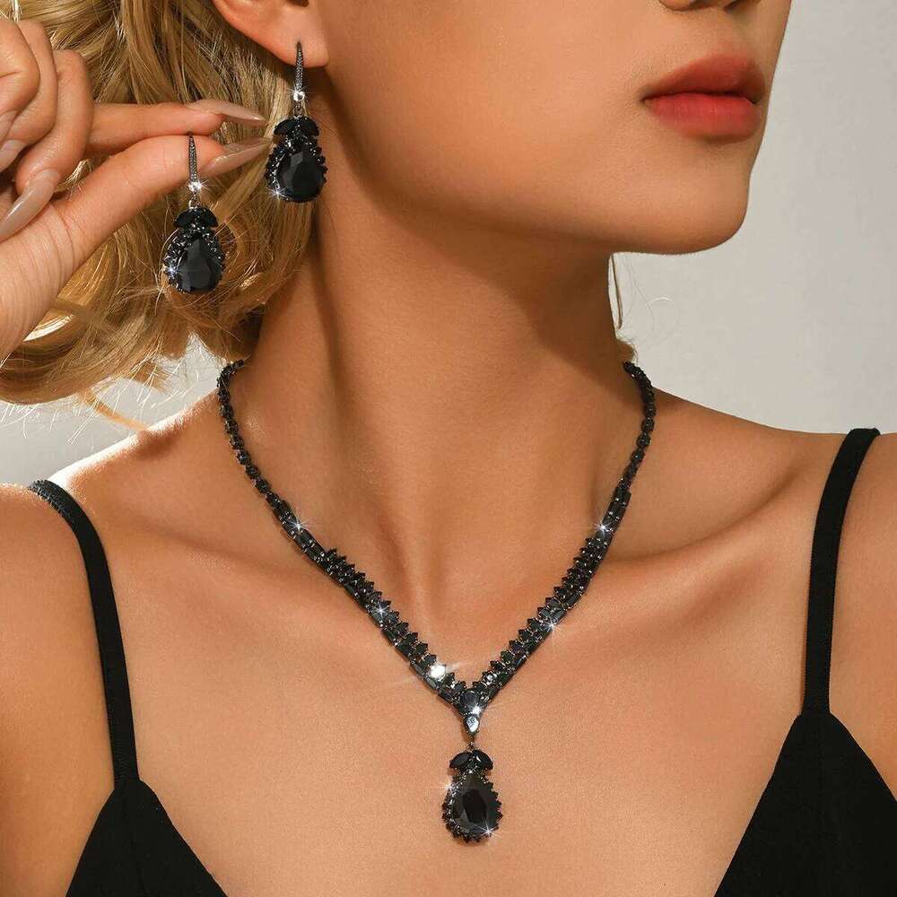 Colorful zircon pendant earrings Korean high-end, sweet and unique necklace fashionable princess jewelry set Z260313