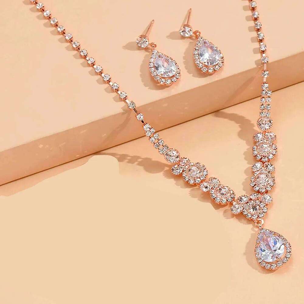 Light luxury fashion gorgeous Feng Shui drip pendant necklace earring design sense jewelry set for women Z260313