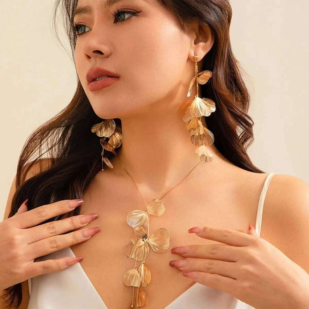 Elegant Ginkgo Leaf Pendant Earrings Necklace Set for Women Romantic Bridal Tassel Jewelry Party Accessory Z260313