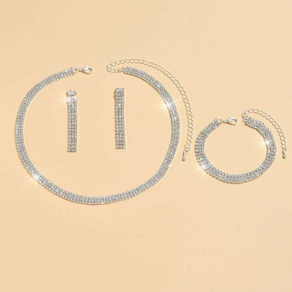 Ladies' fashionable simple geometric design set, light luxury style versatile and high-end jewelry set Z260313