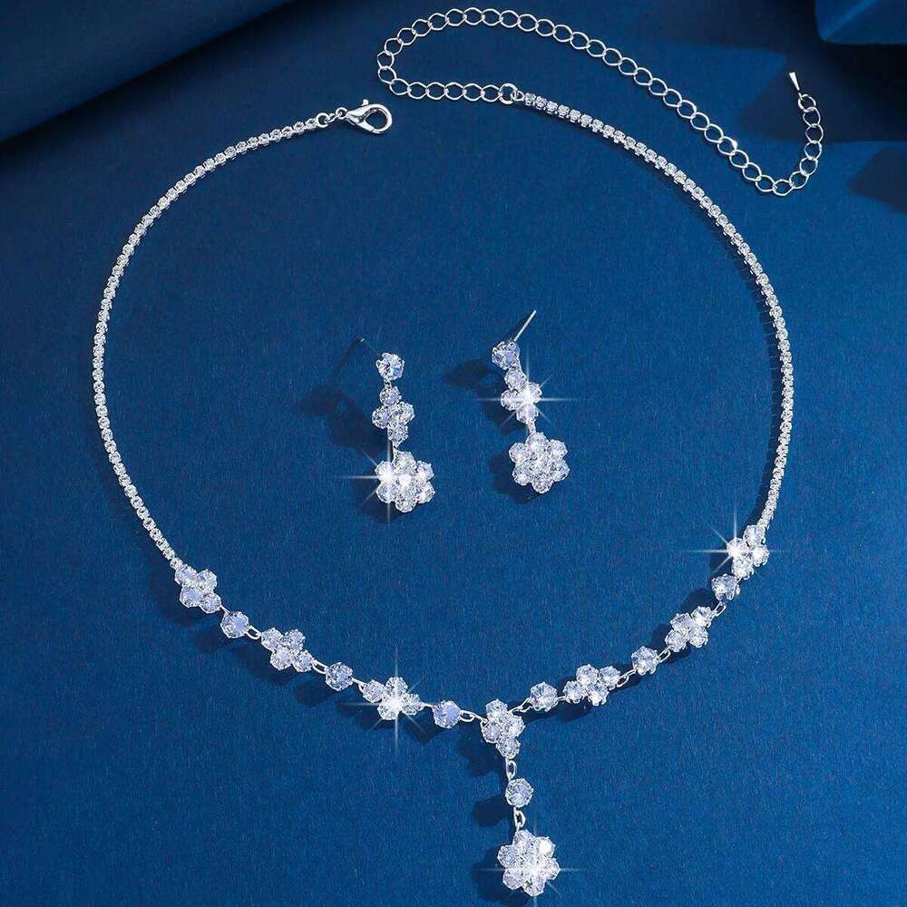 3PC Women's Fashion Zircon Fresh Small Flower Necklace Earrings Jewelry Set Sparkling Elegant Luxury Party and Festival Gifts Z260313