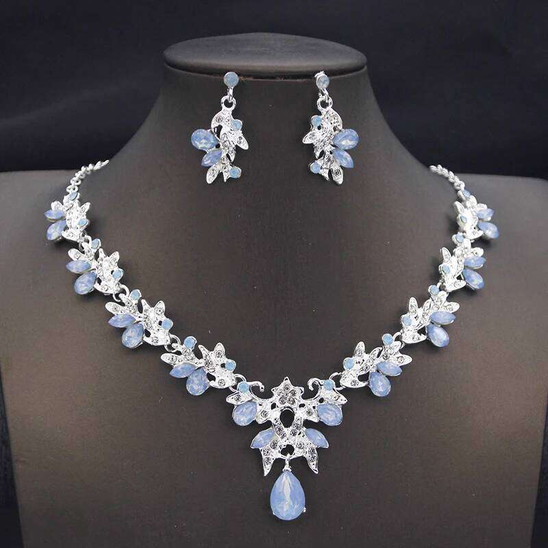 Elegant Fashion Necklace Sets and Earrings Princess Collar Two Piece Set Bride Jewelry for women Wedding Accessories Z260313