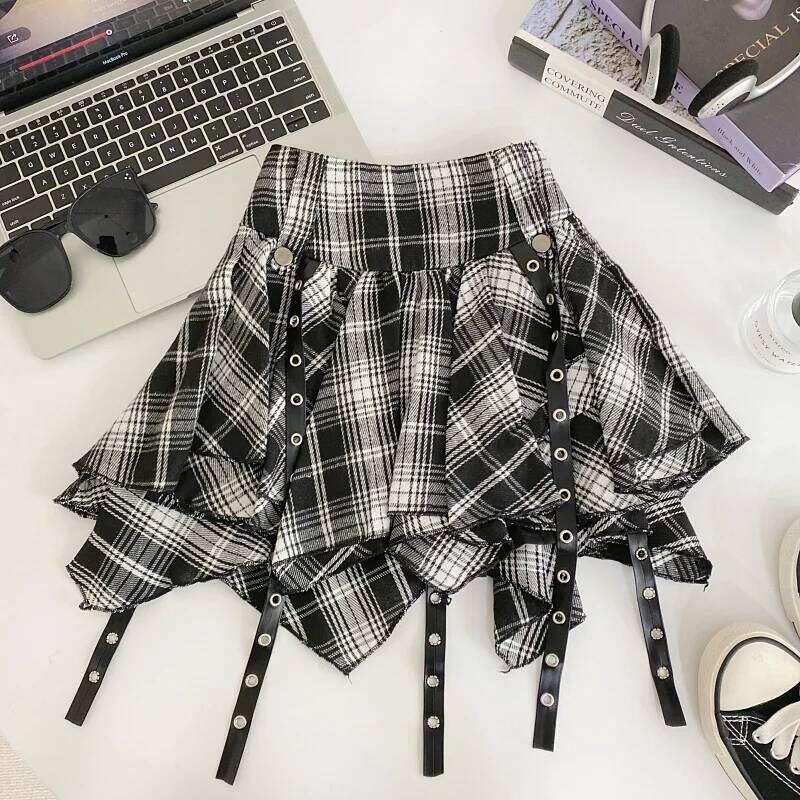 Gothic Mini with Hanging Grommet Strap Tiered Ruffles High Waist Tartan Skirt Women Teen-Girl Grunge Punk Rock Y2K Outfit Z260314