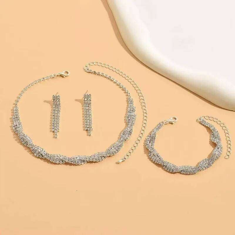 3-piece Fashionable Rhinestones Tassel Earrings Necklace Bracelets Set for Women Bridal Elegant Gorgeous Wedding Jewelry Sets Z260313