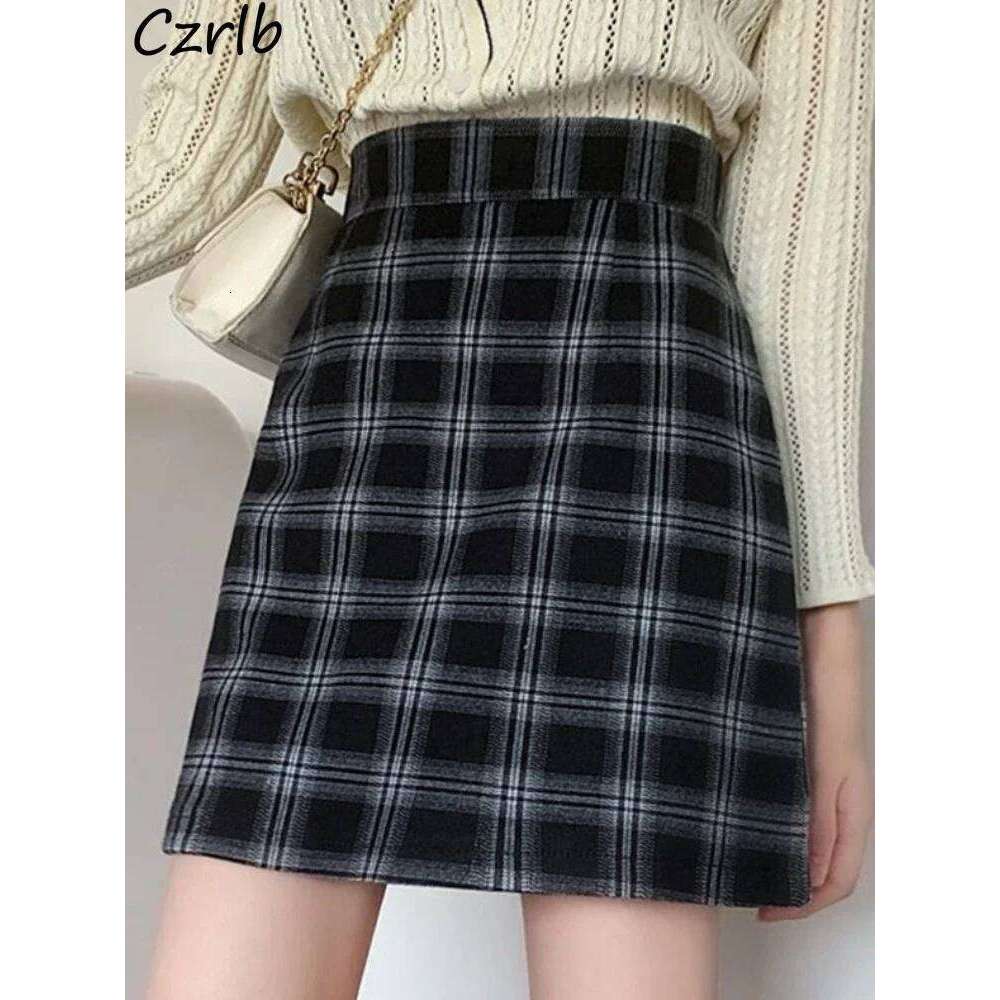 Casual Plaid Mini Skirts Women High Waist Sweet Girls Style Students Cloths A-line Autumn Fashion Korean Version Simple Soft Z260314