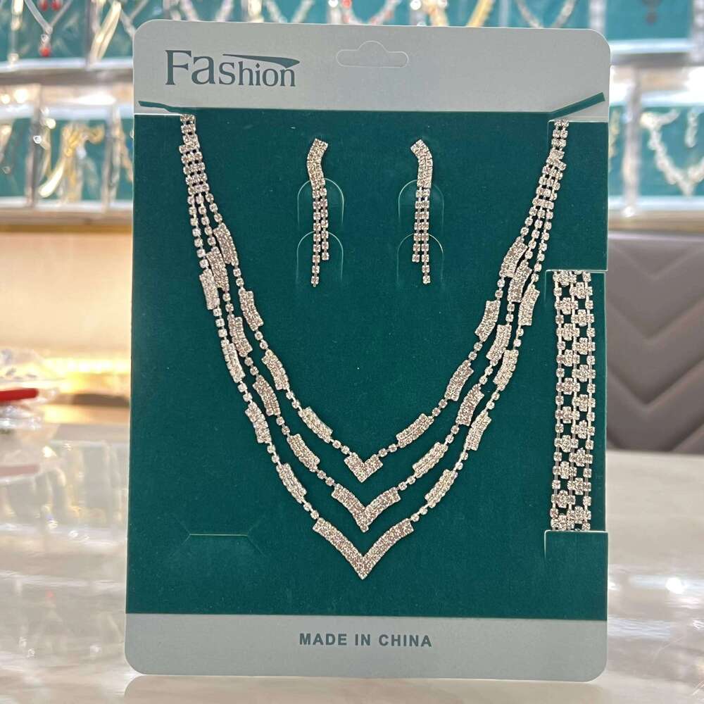 Fashionable rhinestone sparkling necklace, earrings, bracelet light luxury style, high-end jewelry set, women's Z260313