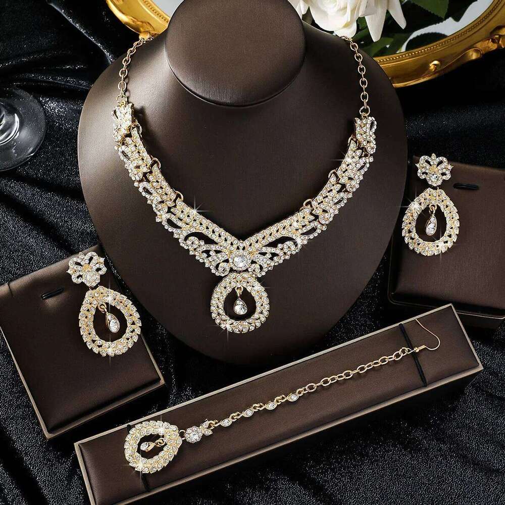 Ladies' retro palace style rhinestone jewelry set, elegant, light luxury style, high-end accessory Z260313