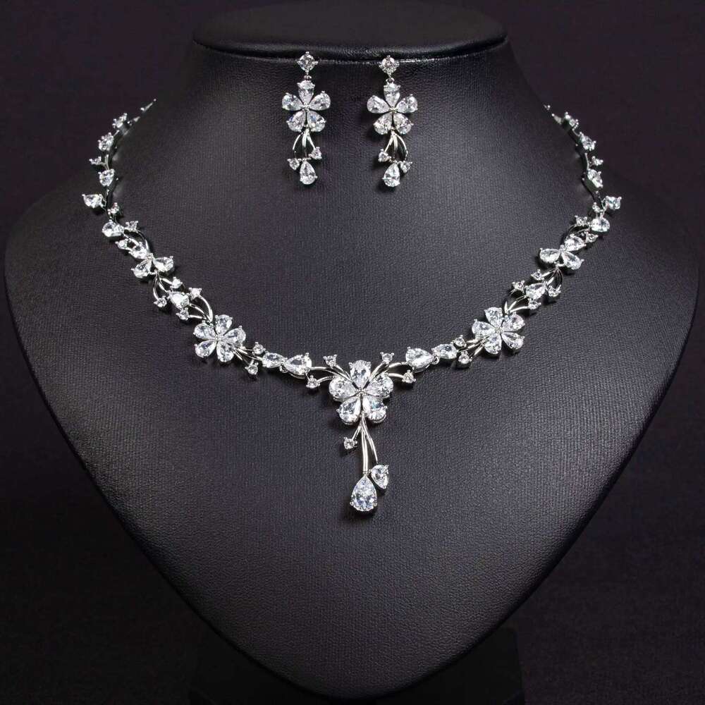 Luxury Bridal Jewelry Sets Wedding Zirconia CZ Women Earring Set For Bride Party Prom Jewellery Pendant Necklace Z260313