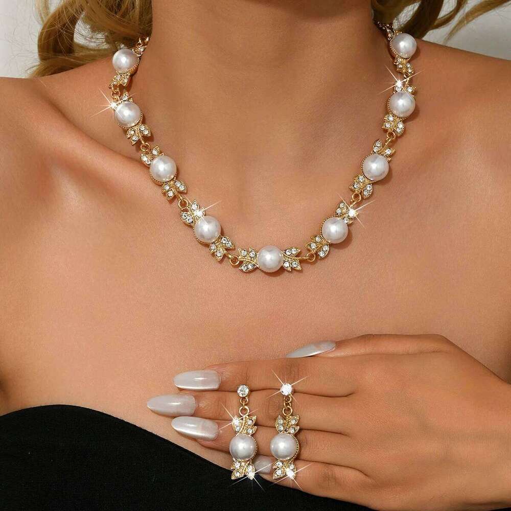 Cross border European and American fashion retro pearl necklace earrings two-piece set elegant bridal wedding jewelry Z260313