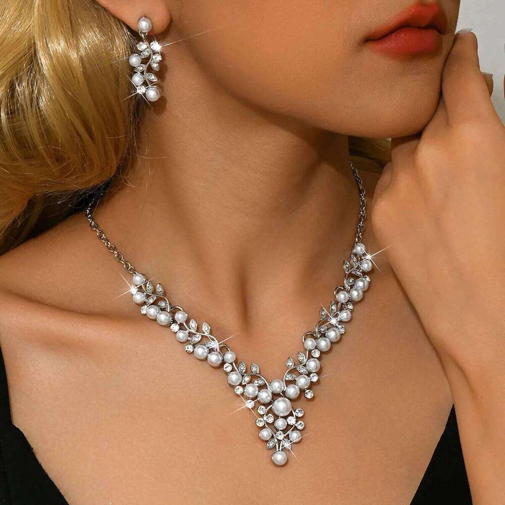 Vintage Pearl Rhinestone Necklace Earrings Set Women's V-Neck Floral Jewelry for Wedding Party Bridal Prom Dress Accessory Gift Z260313