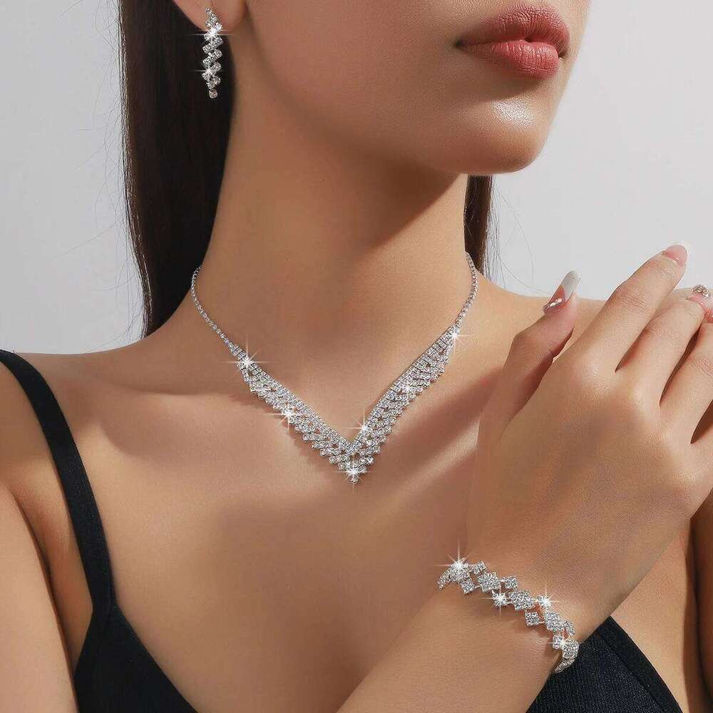 Ladies' light luxury style versatile set, geometric cone-shaped rhinestone necklace, earrings, daily wearing wedding accessories Z260313