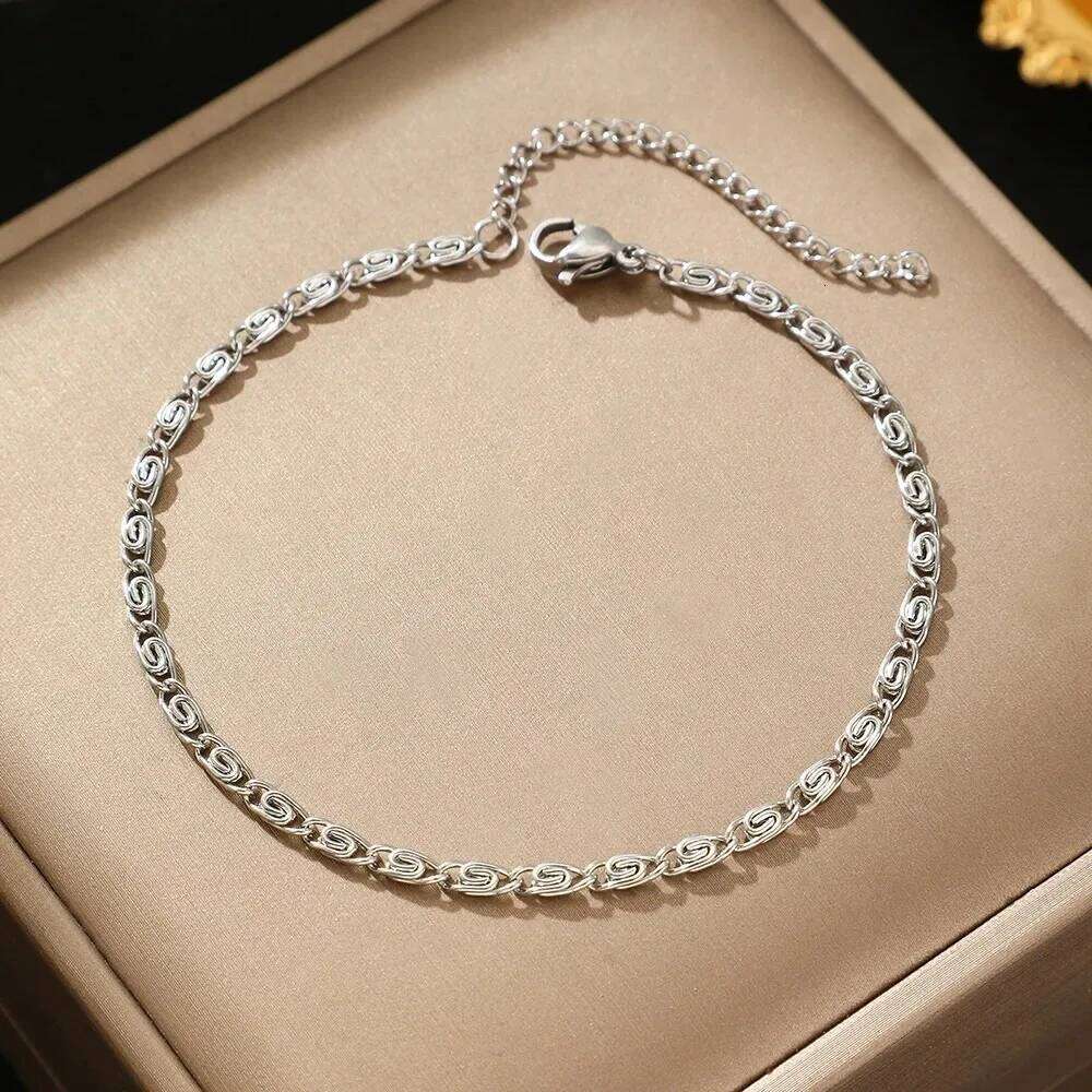 Simple Stainless Steel Chain for Women Gold Color Lightweight Luxury Women's Bracelet Foot Ankle Jewelry Accessories Z260313
