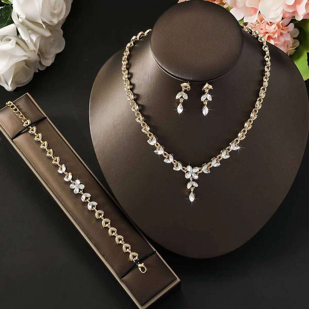 Luxury Gold Crystal Jewelry Set Women Necklace Earrings Ring Bracelet Shiny Floral Style Party Wedding Accessories Z260313