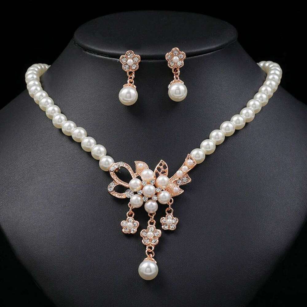 3-piece jewelry set, floral women's pearl earrings, necklace decoration suitable for women to attend parties Z260313