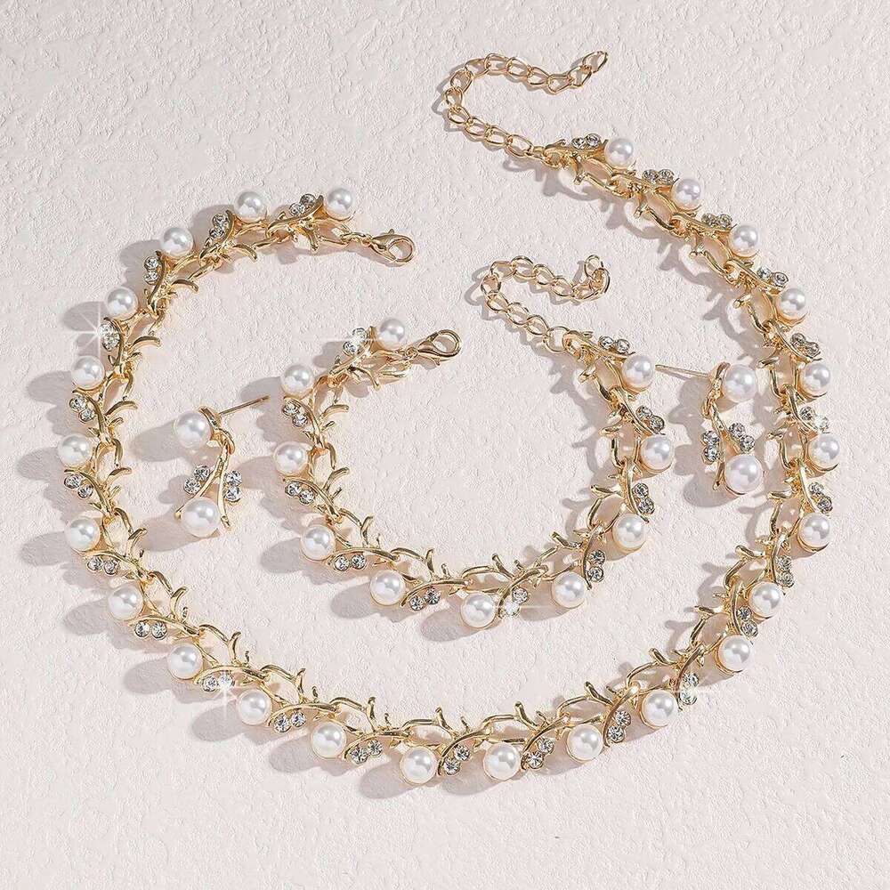 Trending Pearl Choker Necklace Earrings Bracelet Women 18K Gold Plated Hypoallergenic Bridal Party Dainty Jewelry Gift for Her Z260313