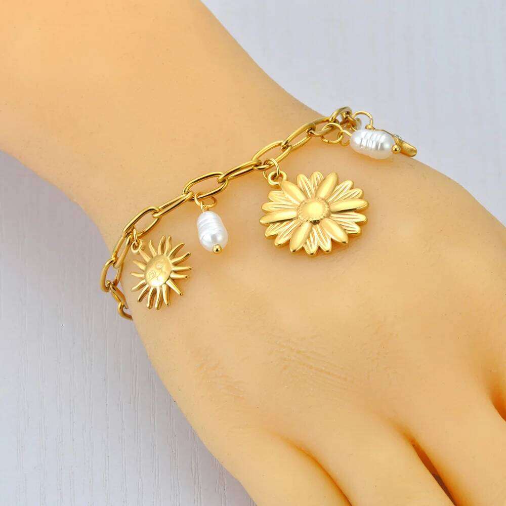 Lokaer Stainless Steel Sun Star Flower Pearl Charm Bracelet for Women Waterproof 18k Gold Plated Wrist Chain Party Gift B25105 Z260313
