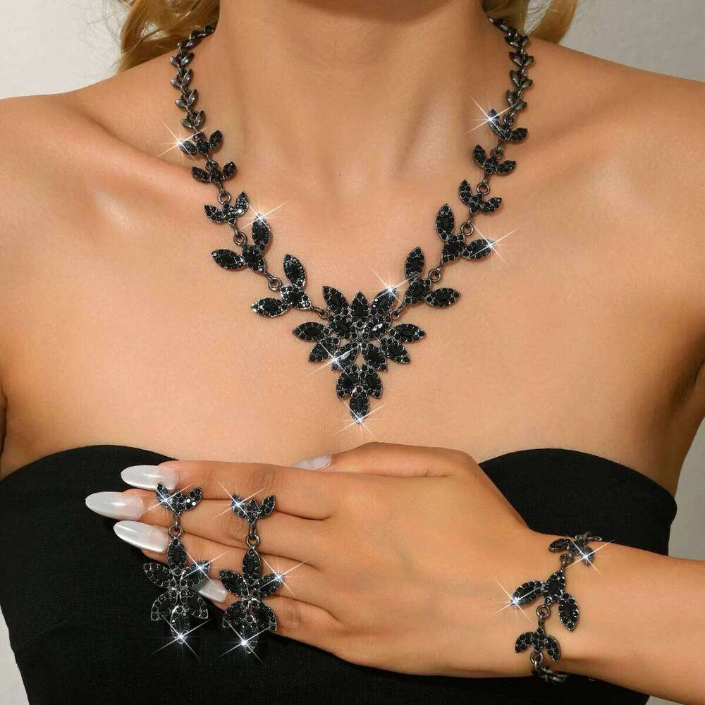 European and American jewelry necklace earrings bracelet three piece set high-end wedding dress versatile accessories Z260313