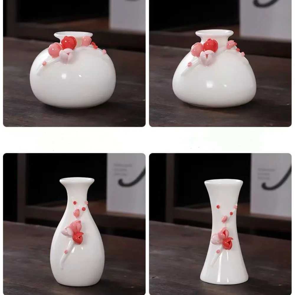 Decorations Floral Ornaments Flower Vases Embossed Flower Handmade Mini Vase Dry Flower Planting Hydroponic Ceramic Vase Home Y260314