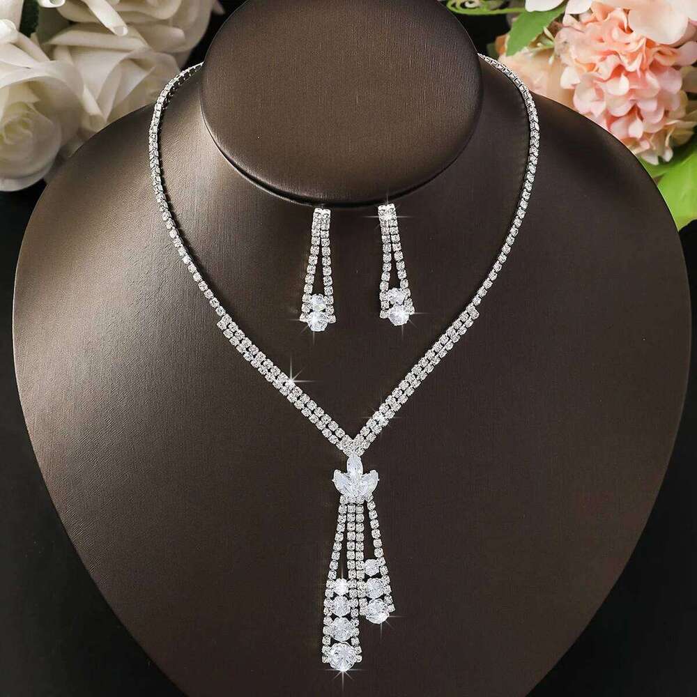 3PC Women's Fashion Design Lotus Geometric Necklace Earrings Jewelry Set Suitable for Wedding Parties and Festival Gifts Z260313