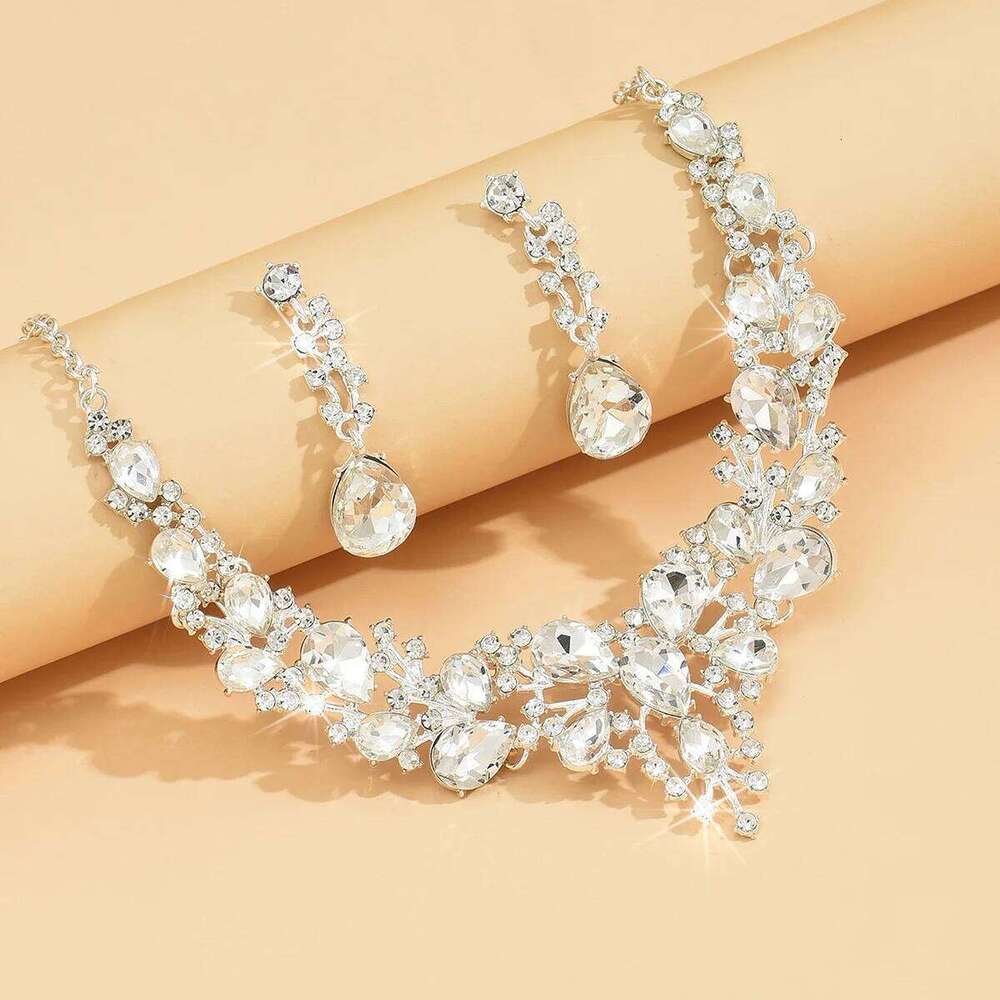 Lace V-Shaped Crystal Set Necklace+Earrings Silver-Plated for Women Party Wedding Accessories Z260313