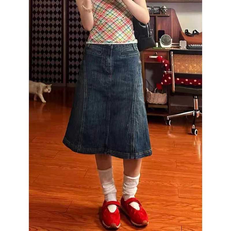 Autumn High Waist Denim Mini Blue Skirt Women Vintage Slit A- Line Hip Concealing Mid-Length Cotton Jeans Skirts Female Fashion M260314