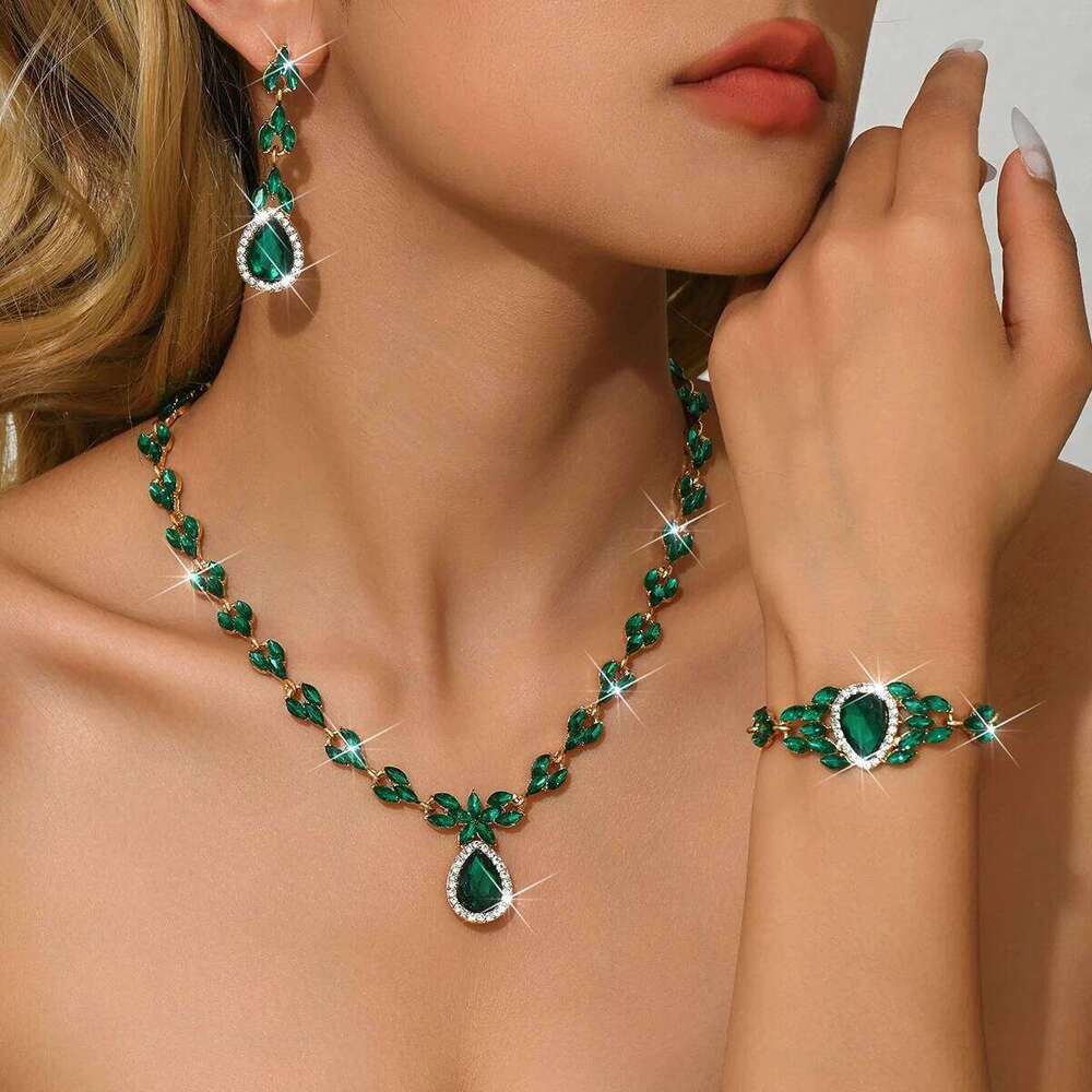 European and American New Luxury Full Diamond Bow Water Drop Set Three Piece Wedding Banquet Versatile Necklace for Women Z260313